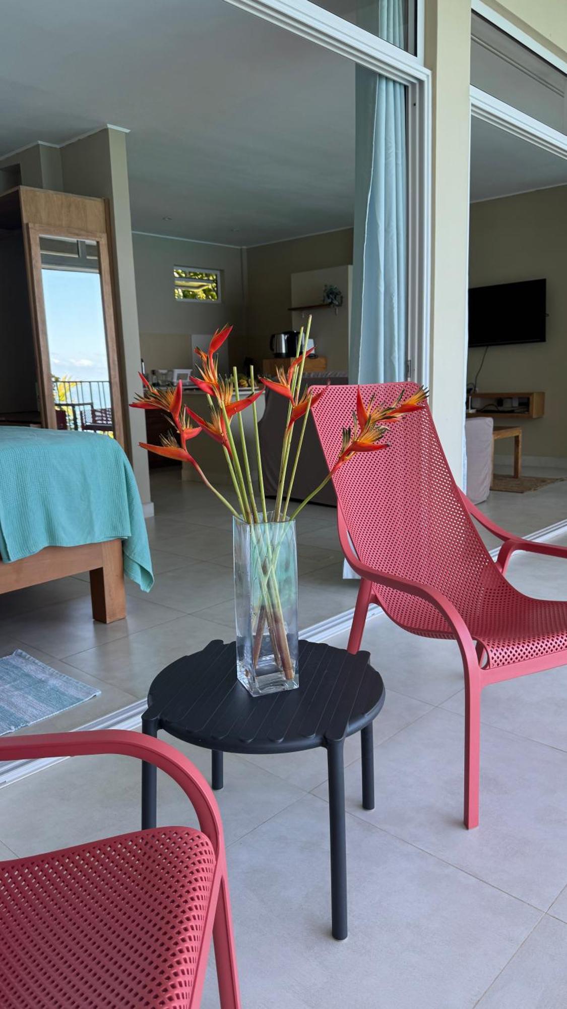 Maka Bay Self Catering Leilighet Victoria Eksteriør bilde