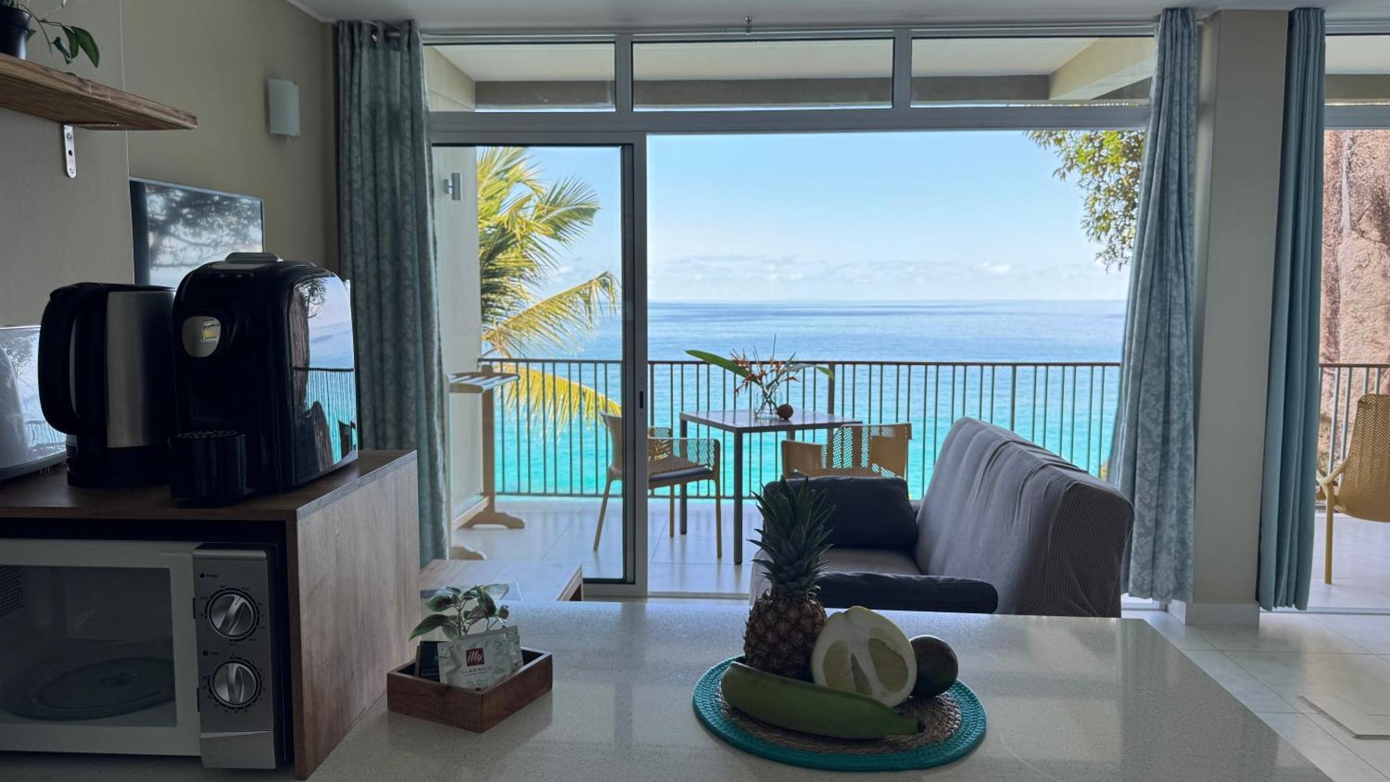 Maka Bay Self Catering Leilighet Victoria Eksteriør bilde